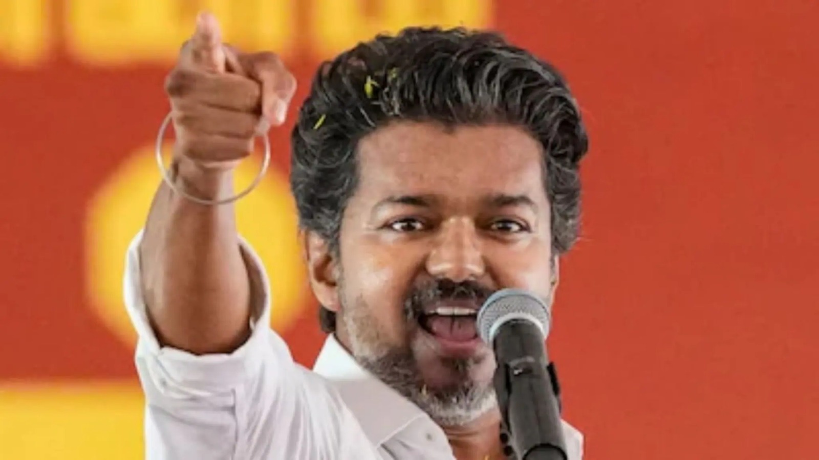 தேசியத் தலைவர்களின் வாழ்த்துகளுக்கு நடிகர் விஜய் நெகிழ்ச்சியுடன் நன்றி